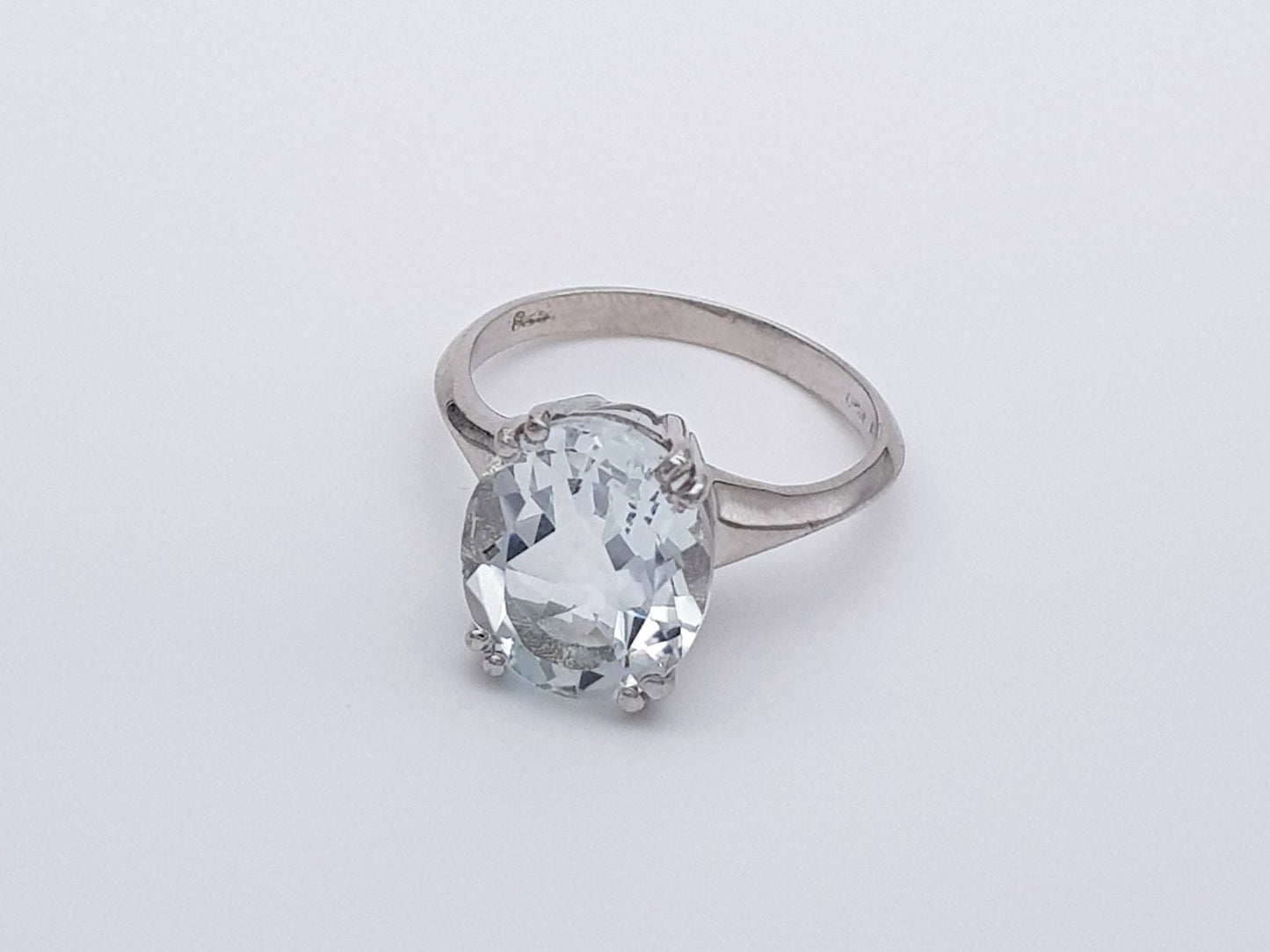 Natural White Topaz Ring, 925 sterling silver, Handcrafted ring, Silver Jewelry, Statement Ring, Gift for her, November birthstone