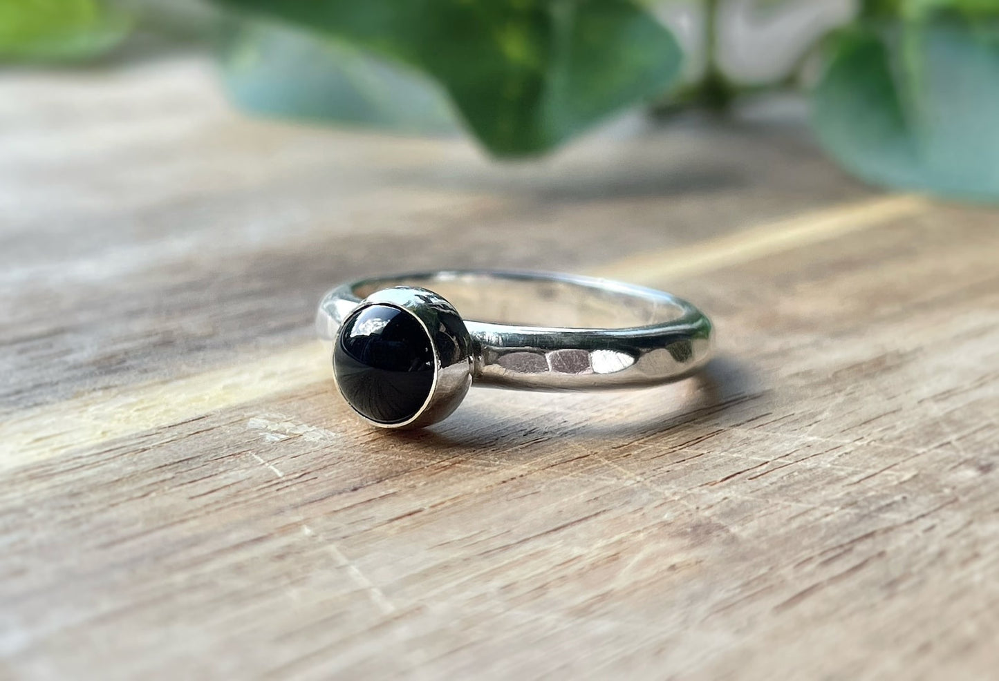 Handcrafted sterling silver hammered ring with black onyx, handmade silver ring with hammered texture and natural gemstone